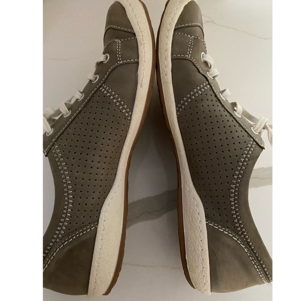 New JOSEF SEIBEL Caspian Leather Sneaker - Picture 6 of 14